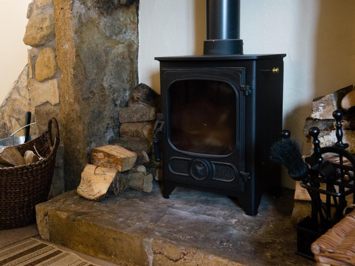 Masons Arms Hotel Montacute Екстериор снимка